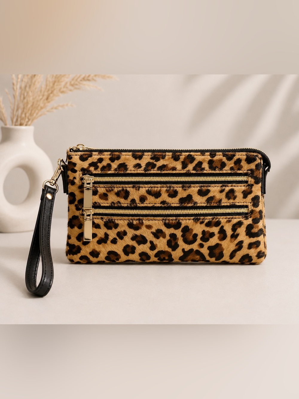 Kelly & Katie Leopard Print Zip-Pocket Wristlet - Tan & Black